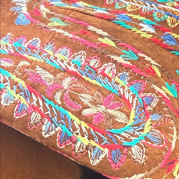 Elegant Brown Embroidered Cape by [Margaret Godfrey] - Picture 9 of 10